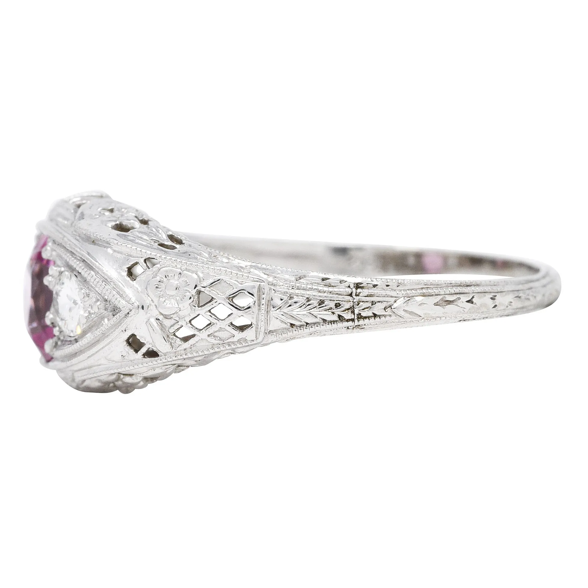 Art Deco 0.80 CTW Oval Cut Pink Sapphire Diamond 18 Karat White Gold Floral Garland Three Stone Ring