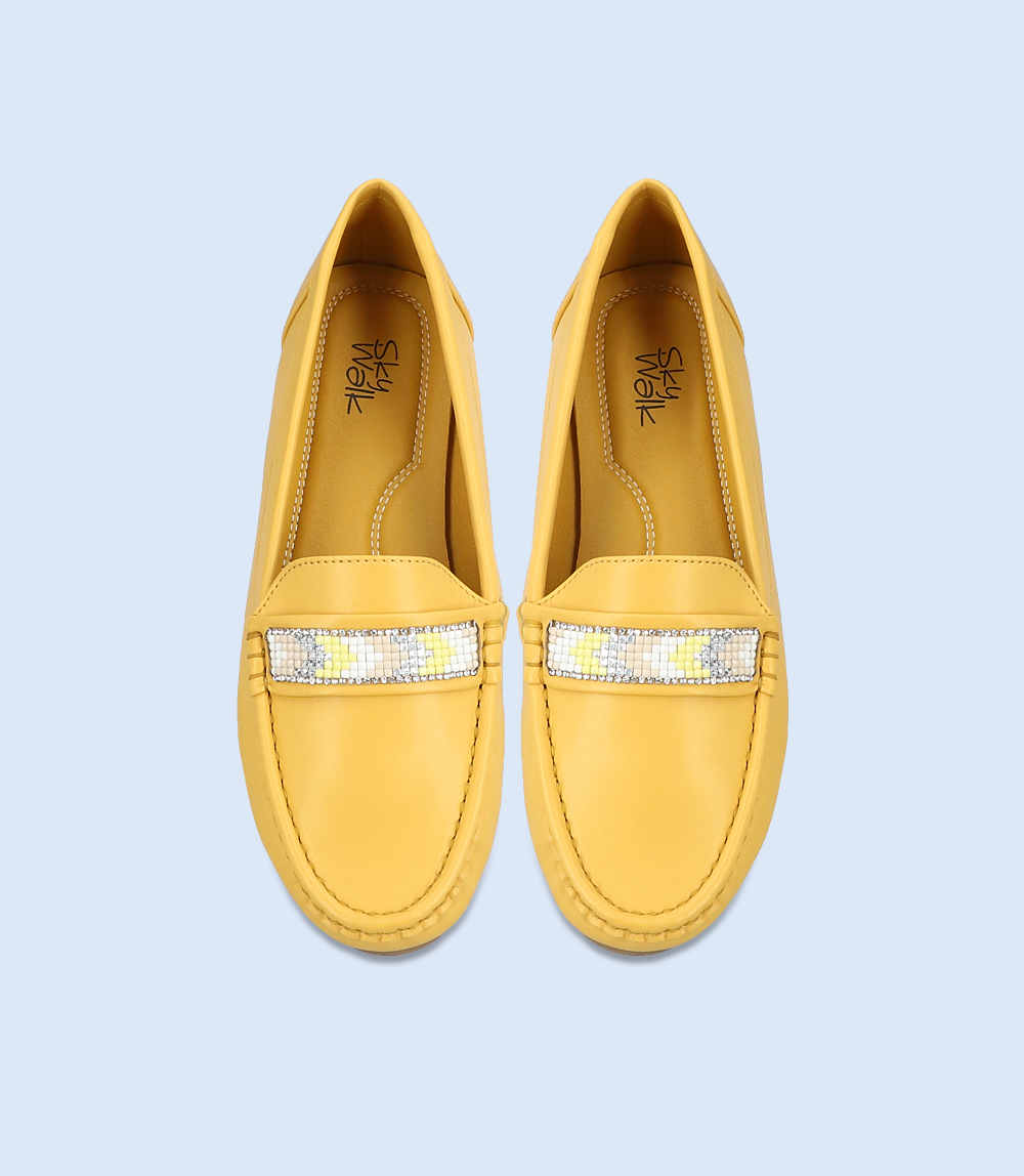 BW8493-MUSTARD-Women Comfort Moccasins