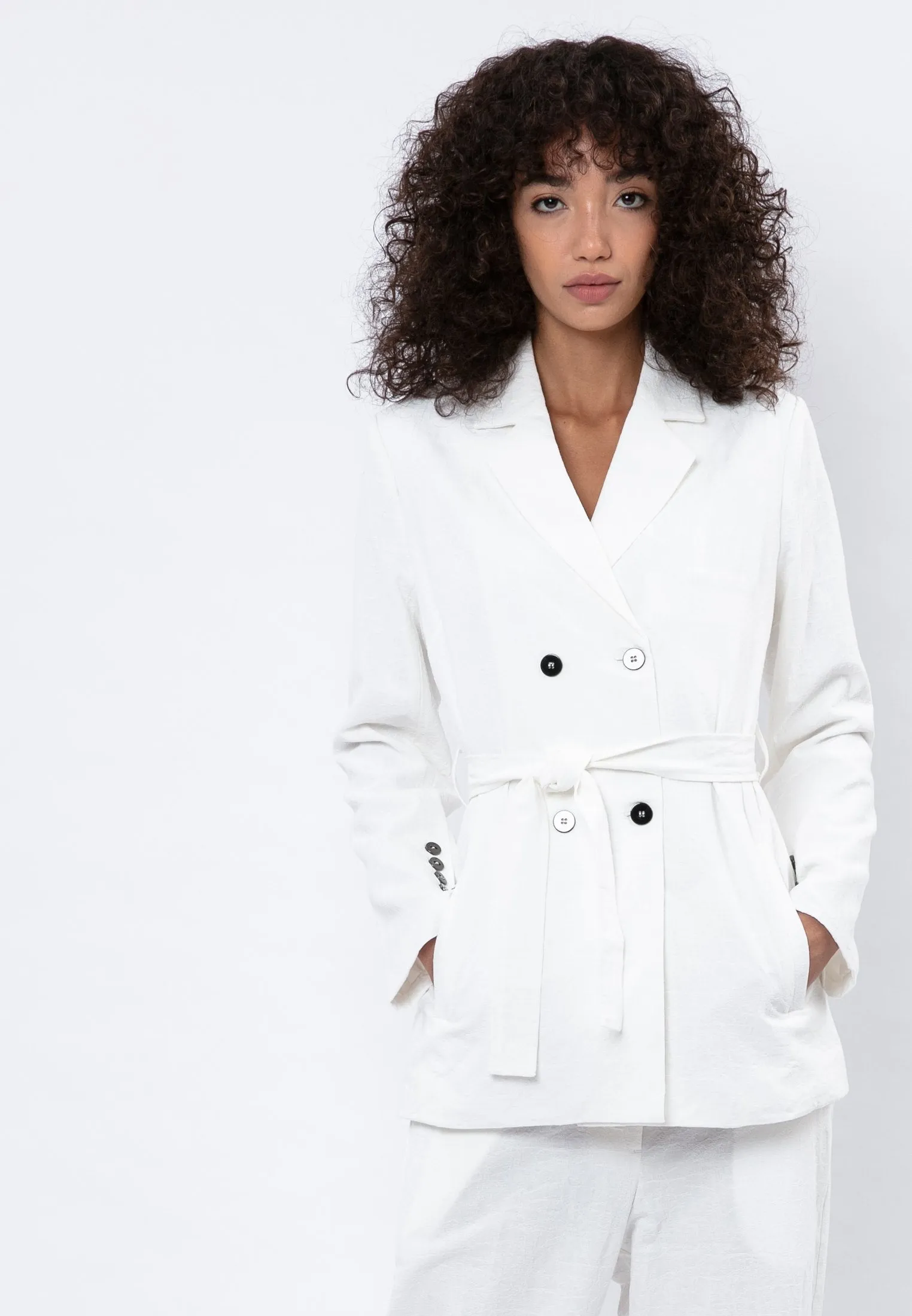 DASH JACKET WHITE