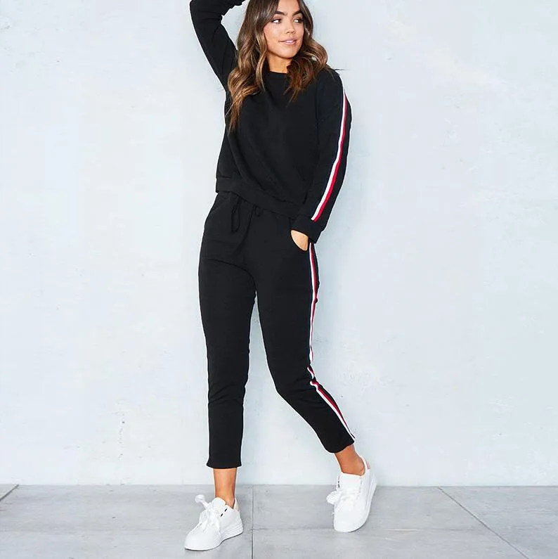 Leisure sports suit For Women