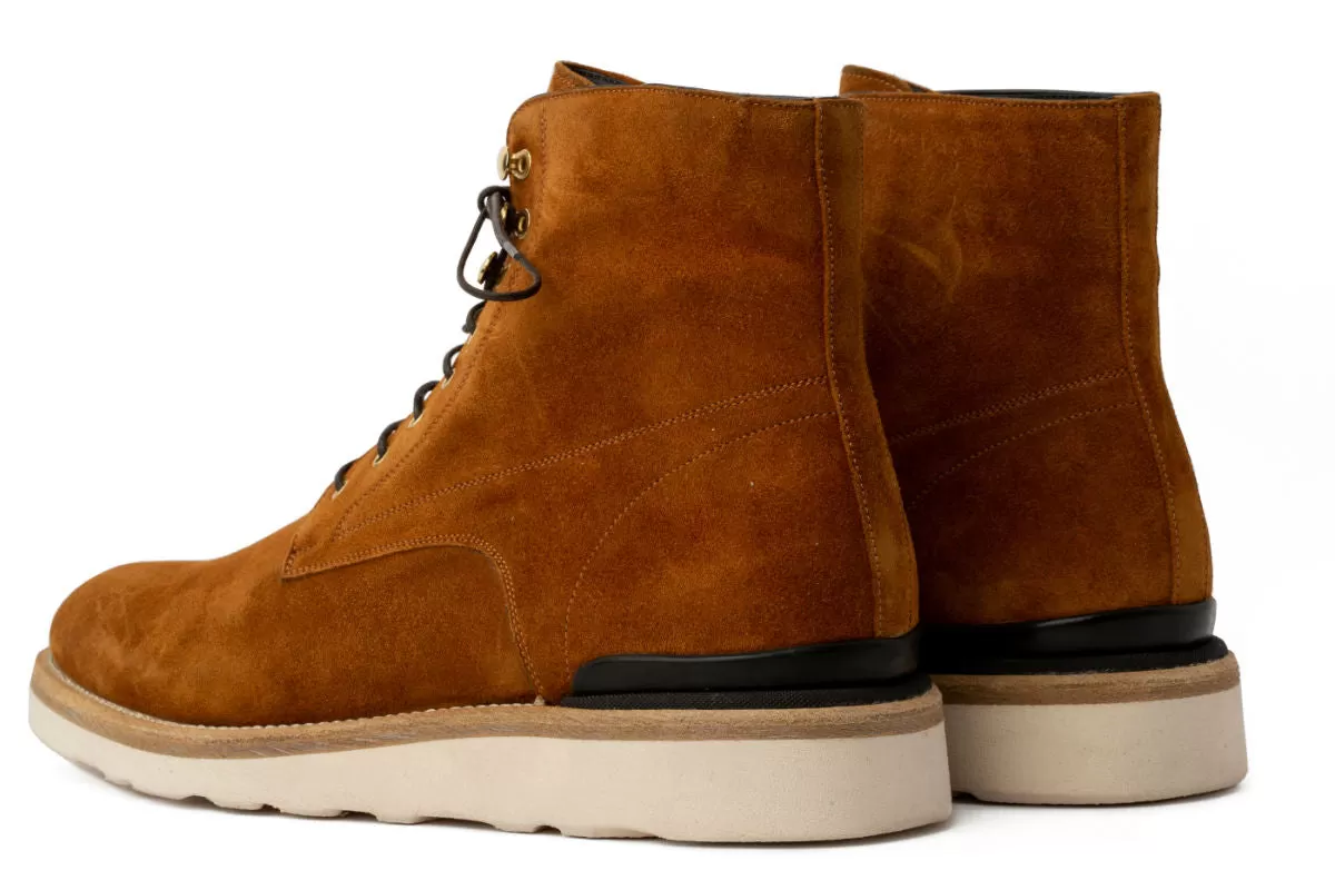 The Polo Suede Lace-Up Boot - Rum