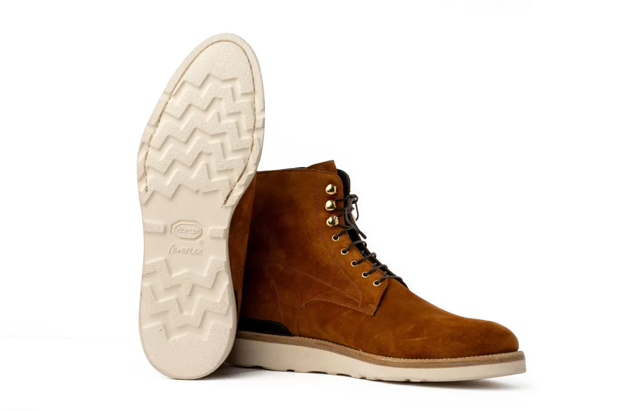 The Polo Suede Lace-Up Boot - Rum