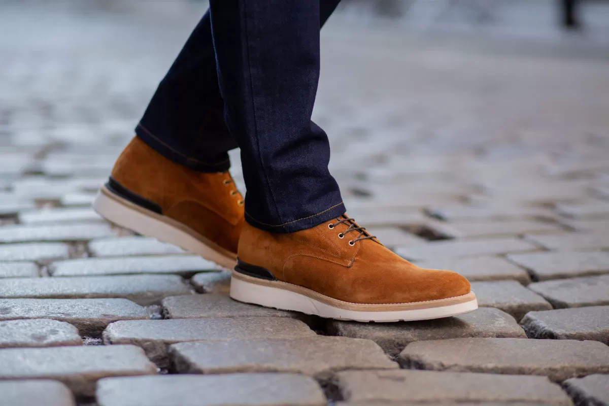 The Polo Suede Lace-Up Boot - Rum