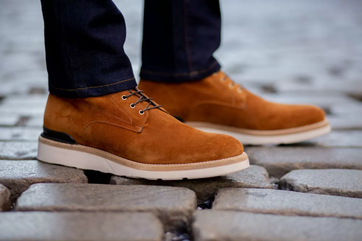 The Polo Suede Lace-Up Boot - Rum